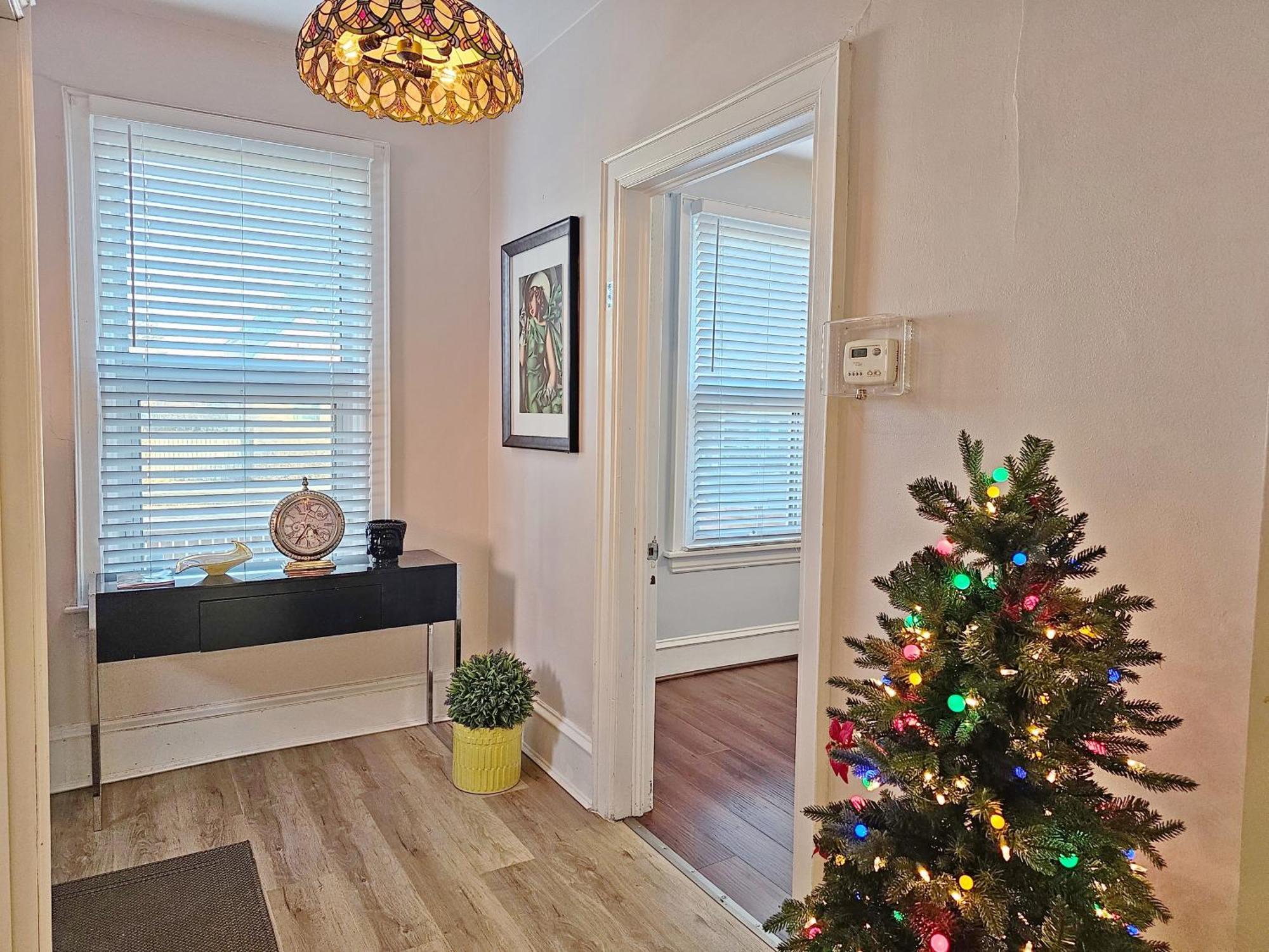 Winnipeg Holiday Экстерьер фото